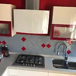 Il Castello - In Zona Residenziale Modena