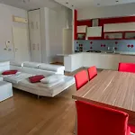 Il Castello - In Zona Residenziale Daire