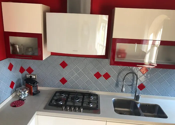 Il Castello - In Zona Residenziale 摩德纳