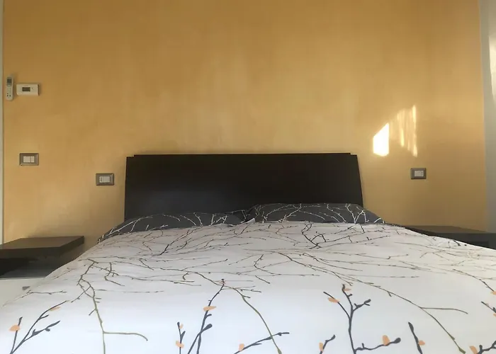 Il Castello - In Zona Residenziale 摩德纳