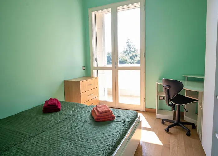 Il Castello - In Zona Residenziale 摩德纳