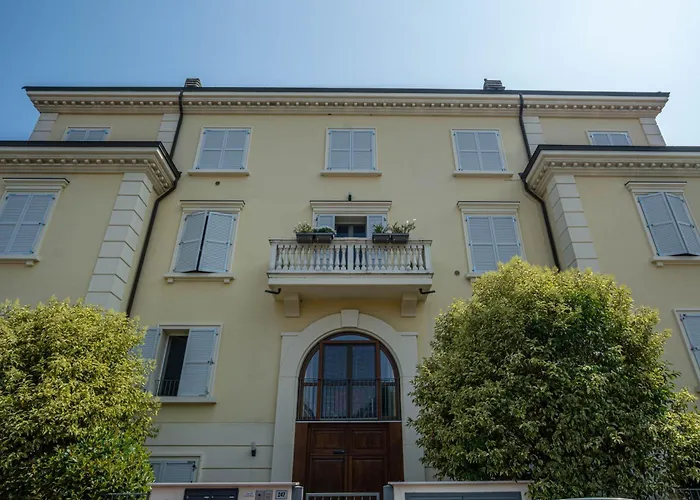 公寓 Il Castello - In Zona Residenziale 摩德纳